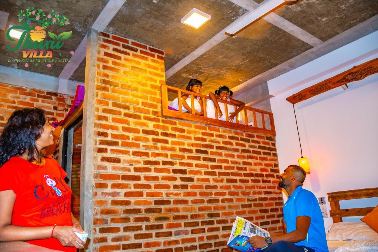 Thuru Villa Katunayaka Bagian luar foto