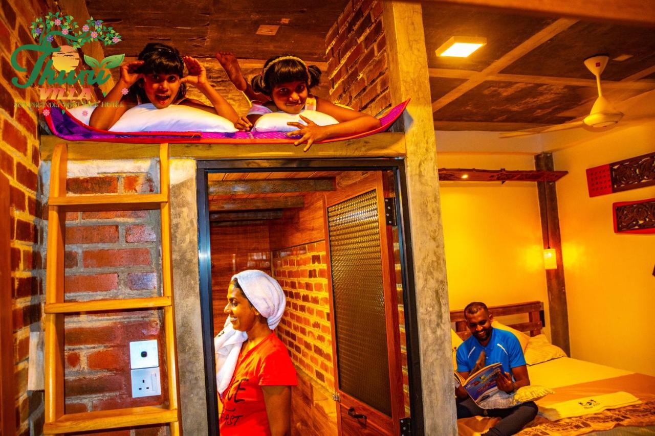 Thuru Villa Katunayaka Bagian luar foto